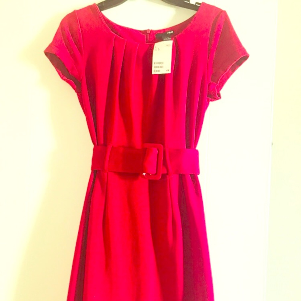 Pretty as a flower 🌺 pink H&M dress !